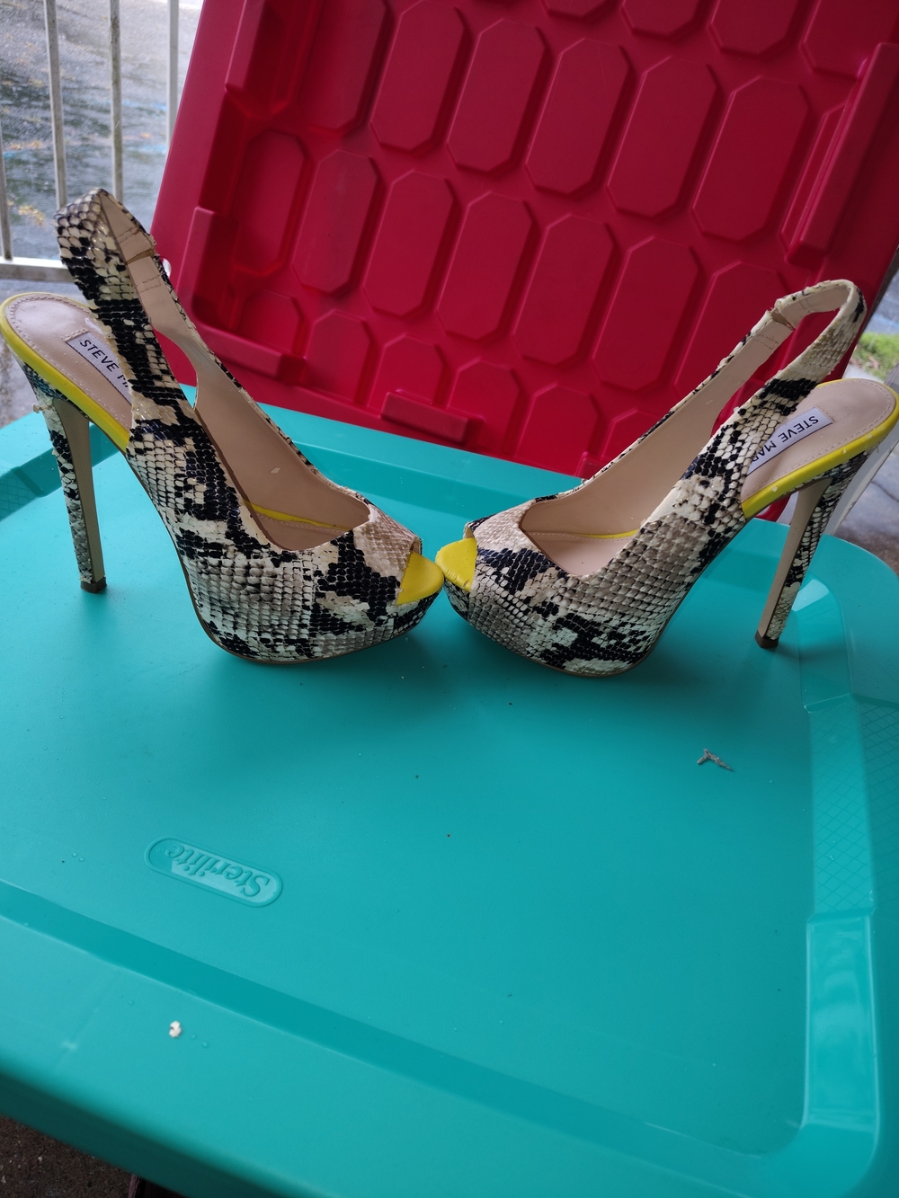 Steve Madden Yellow & Snake Print Peep-Toe Slingback Heels